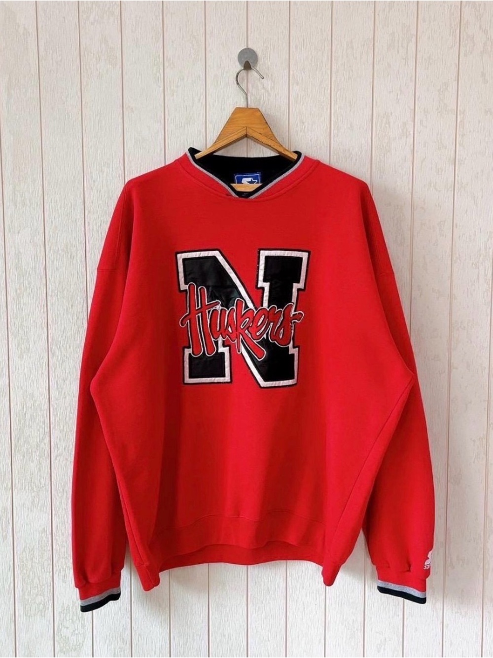 Vintage Starter Nebraska Cornhuskers Sweatshirt